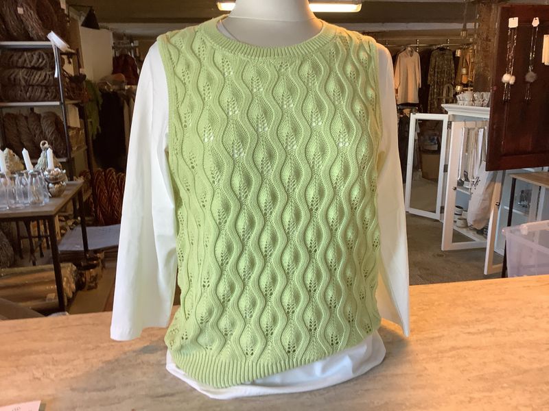 Vest, lys grønn