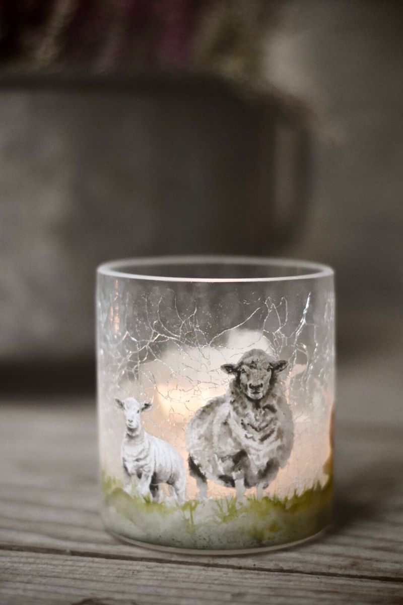 Lysglass krakelert, sauemotiv 